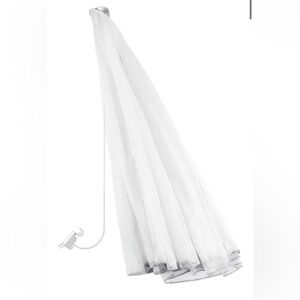 Baby Bjorn White Cradle Canopy EUC IN BOX Bassinet BabyBjorn Modern Mesh